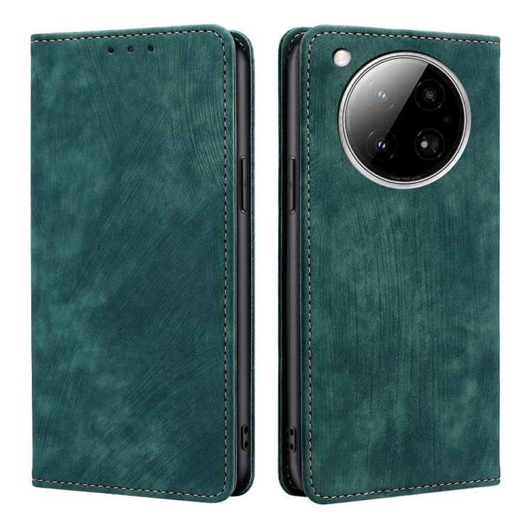 Funda de Cuero Magnética con Cepillo Antirrobo RFID para Infinix Zero 40 4G (Verde)