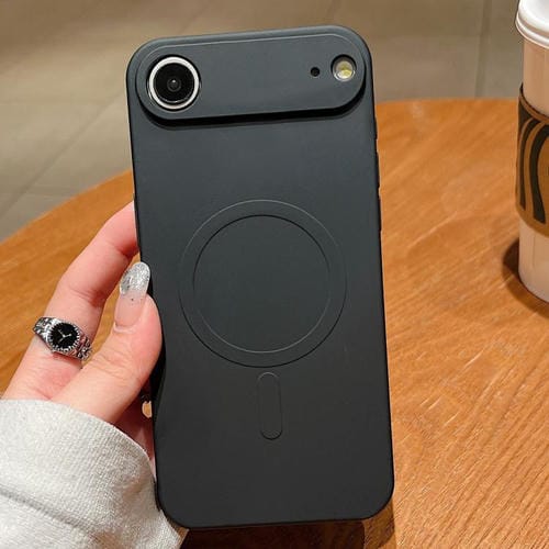 Funda magnética MagSafe de silicona líquida de color sólido para iPhone 17 Air (negra)