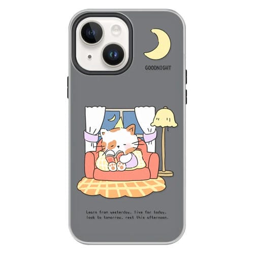 Funda híbrida TPU y Policarbonato iPhone 15 Plus Gato de Entrenamiento Nocturno (Negro)