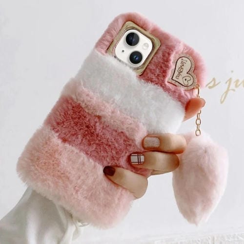 Funda de Silicona con Colgante y Diseño de Flores de Diamantes Dorados para iPhone 13 (Rosa y Blanco)