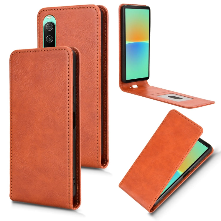 Funda de Cuero con Tapa Vertical Magnética para Sony Xperia 10 Iv (Marrón)