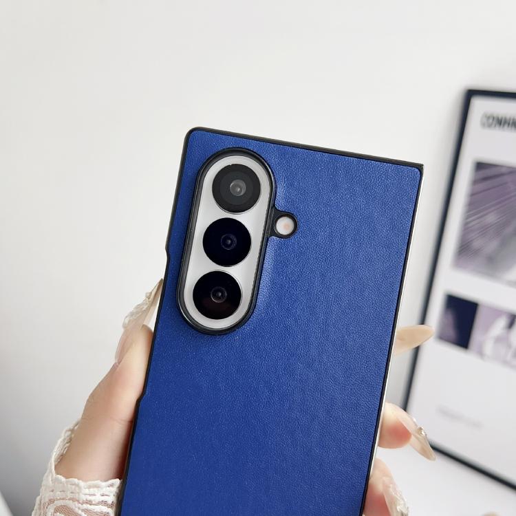 Funda Morandi con textura de cuero de color sólido para Samsung Galaxy Z Fold7 5G (dorada)