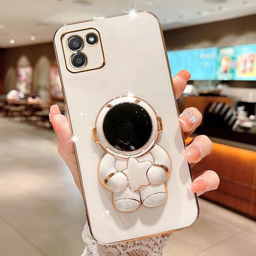 Estuche para Teléfono Samsung Galaxy A03 Embrace Stars con Soporte para Astronauta Galvanizado (Blanco)