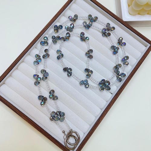 Cristal en forma de gota que cruza la cadena del teléfono (verde claro)