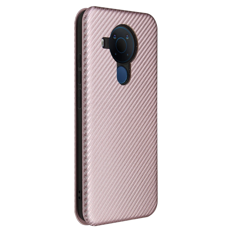 Para Nokia 5.4 Carcasa de cuero con tapa magnética horizontal con textura de fibra de carbono TPU + PC + PU con ranura para tarjeta (rosa)