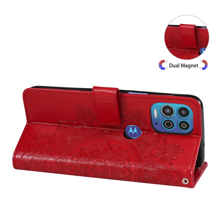 Para Motorola Moto G100 / EDGE S 7-Pétalo Flowers Patrón de estampado de estampado de PU Horizontal Funda de cuero con soporte y ranuras para tarjetas y marco de fotos (rojo)