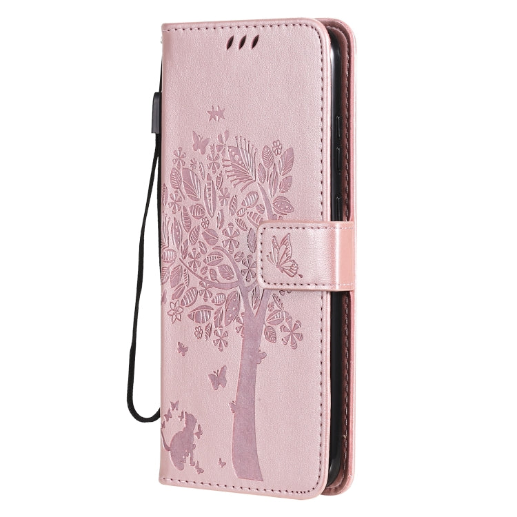 Para Nokia 5.3 Patrón de árbol y gato Impresión prensada Funda de cuero Horizontal Flip PU con soporte y ranuras para tarjetas y billetera y cordón (oro rosa)