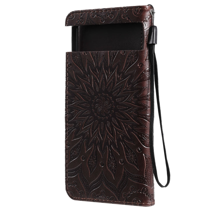 Para Google Pixel 6 Pro Sun Sun Pattern Horizontal Flip Funda de cuero con ranura para tarjeta y soporte y cartera y cordón (Marrón)