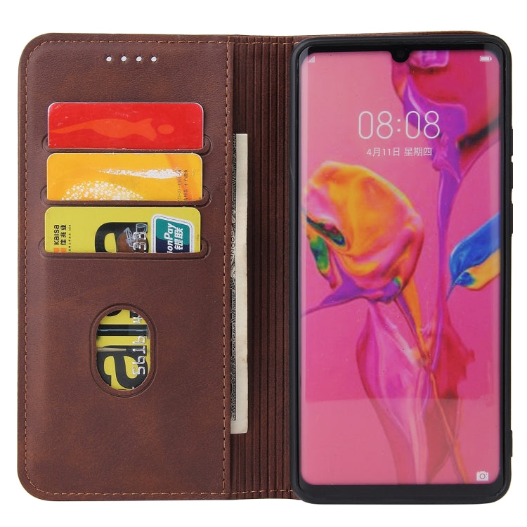 Para Huawei P30 TEXTURE TEXTURE MAGNETIC Horizontal Flip Funda de cuero con soporte y ranuras para tarjeta y billetera (marrón)
