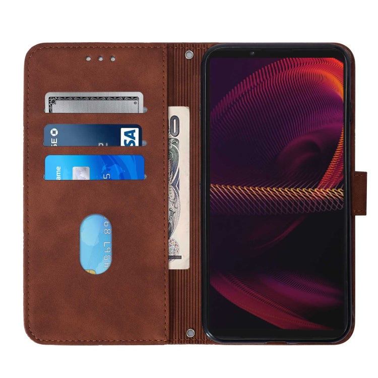 Funda para Sony Xperia 5 III Crossbody 3D de Cuero con Goma en Relieve (Marrón)