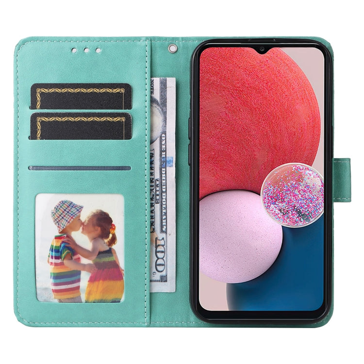 Para Samsung Galaxy A13 5G Estuche para teléfono de cuero con estampado de girasol en relieve (verde)