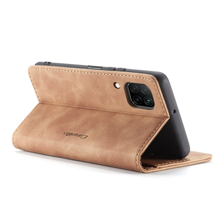 Para Huawei P40 Lite CaseMe-013 Estuche de cuero con tapa horizontal multifuncional con ranura para tarjeta, soporte y billetera (marrón)