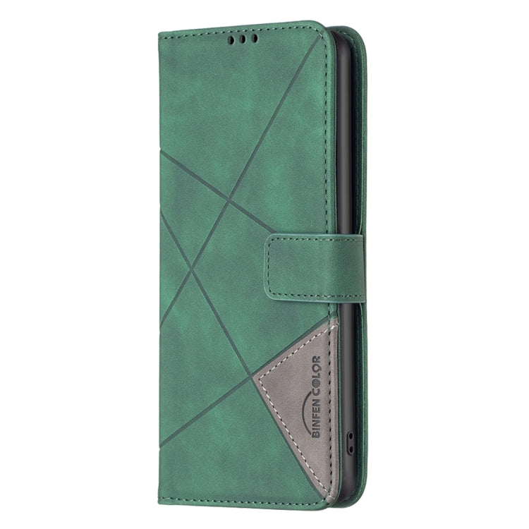 Para Motorola Moto G72 Hebilla magnética Rombo Textura Funda de cuero para teléfono (Verde)