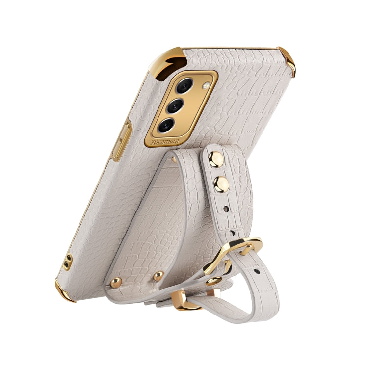Para Samsung Galaxy S23 5G Estuche de cuero con patrón de cocodrilo de TPU galvanizado con correa para la muñeca (Verde)