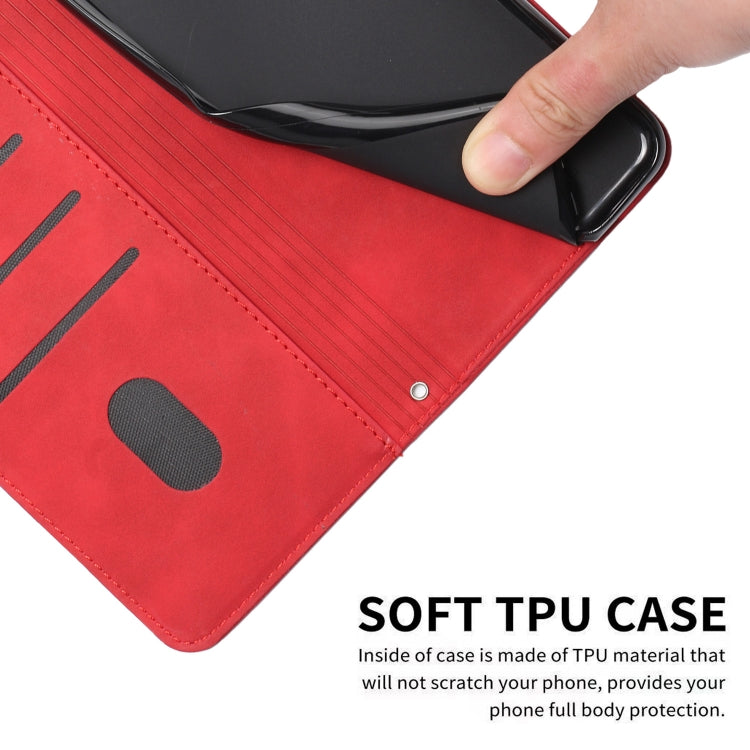 Para Samsung Galaxy A04e Skin Feel Heart Funda de cuero en relieve para teléfono (Rojo)