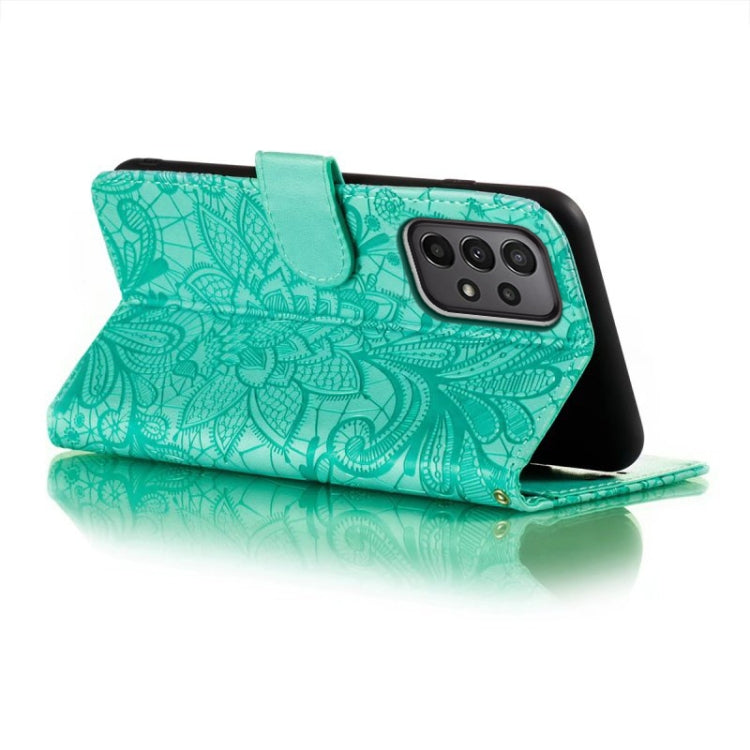 Para Samsung Galaxy A24 5G Flor de encaje en relieve Flip Funda de cuero para teléfono (Verde)