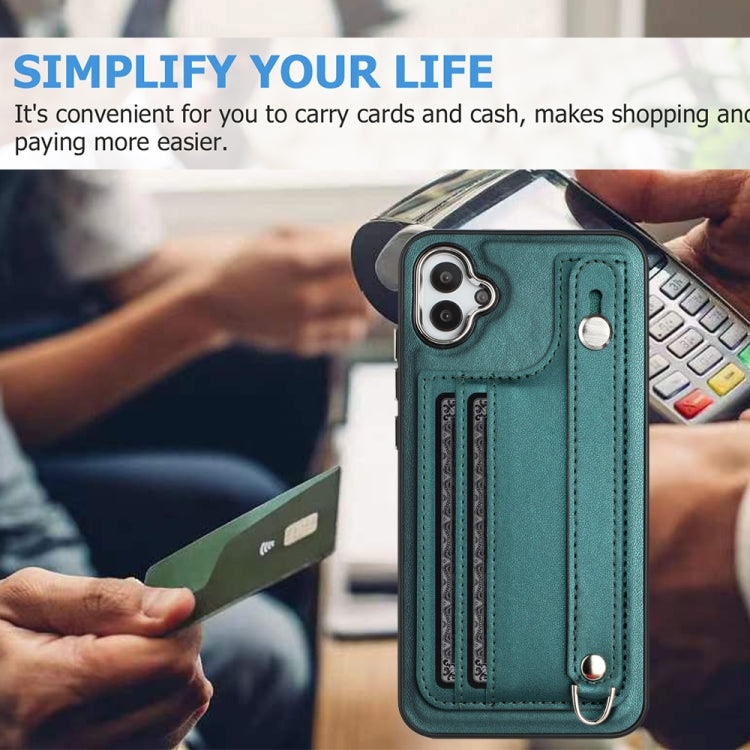 Estuche de Teléfono Samsung Galaxy A04E F04 M04 Cuero a Prueba de Golpes con Correa para la Muñeca (Verde)