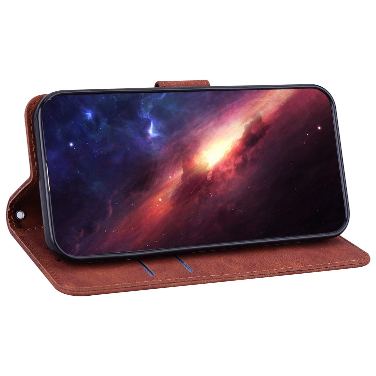 Estuche para Tecno Camon 20 Pro 4G de Cuero con Relieve Geométrico (Marrón)