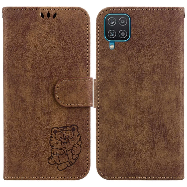Para Samsung Galaxy A12 Funda de cuero con relieve Little Tiger (marrón)