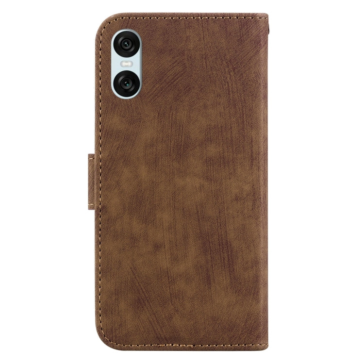 Funda para Sony Xperia 5 Vi de Cuero con Relieve Little Tiger (Marrón)
