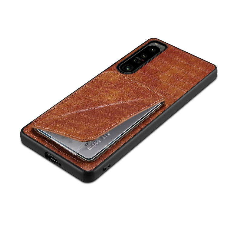 Funda Trasera Sony Xperia 10 IV Denior Piel Cocodrilo Imitación con Soporte (Marrón)