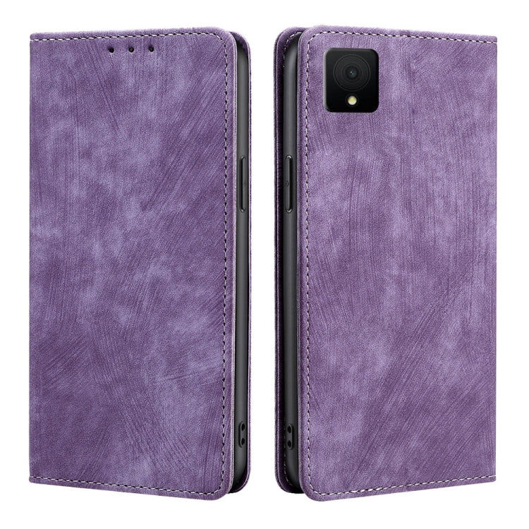 Funda de Cuero Magnética con Cepillo Antirrobo RFID para TCL 502 (Morado)