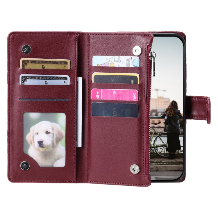 Estuche de Cuero Samsung Galaxy S22 + 5G con Billetera, Cremallera y Celosía con Purpurina (Rojo Vino)