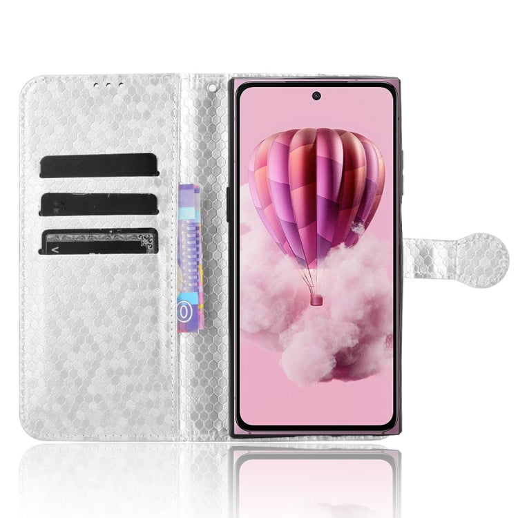 Funda de Cuero para Teléfono HMD Skyline 5G con Textura de Puntos en Panal (Plateada)