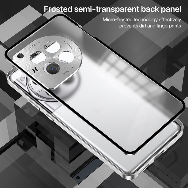 Estuche para OnePlus 13 con Marco de Metal Esmerilado y Hebilla a Presión (Plateado)