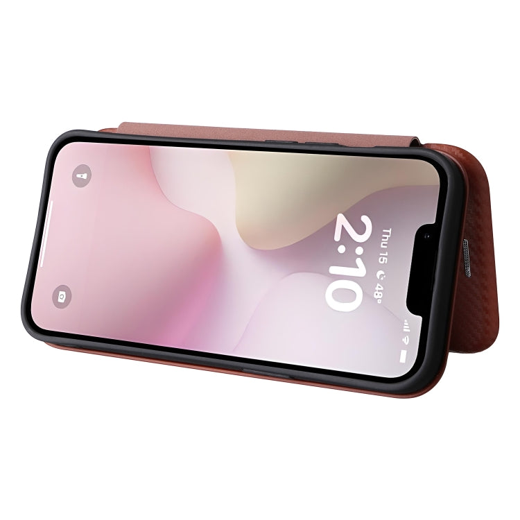 Funda de Cuero con Tapa y Textura de Fibra de Carbono para iPhone 16E (Marrón)