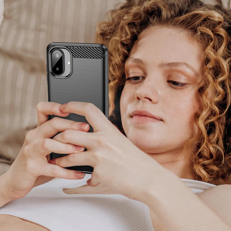 Funda de TPU con textura cepillada de fibra de carbono para Samsung Galaxy A07 4G (negra)