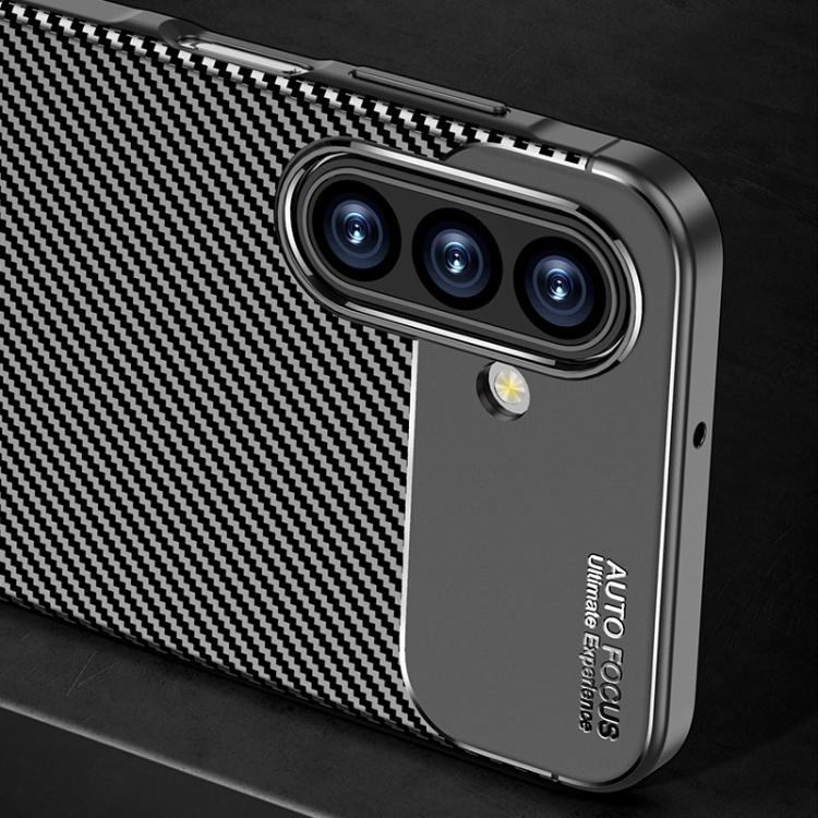 Funda de TPU a prueba de golpes con textura de fibra de carbono para Samsung Galaxy A17 5G (negra)