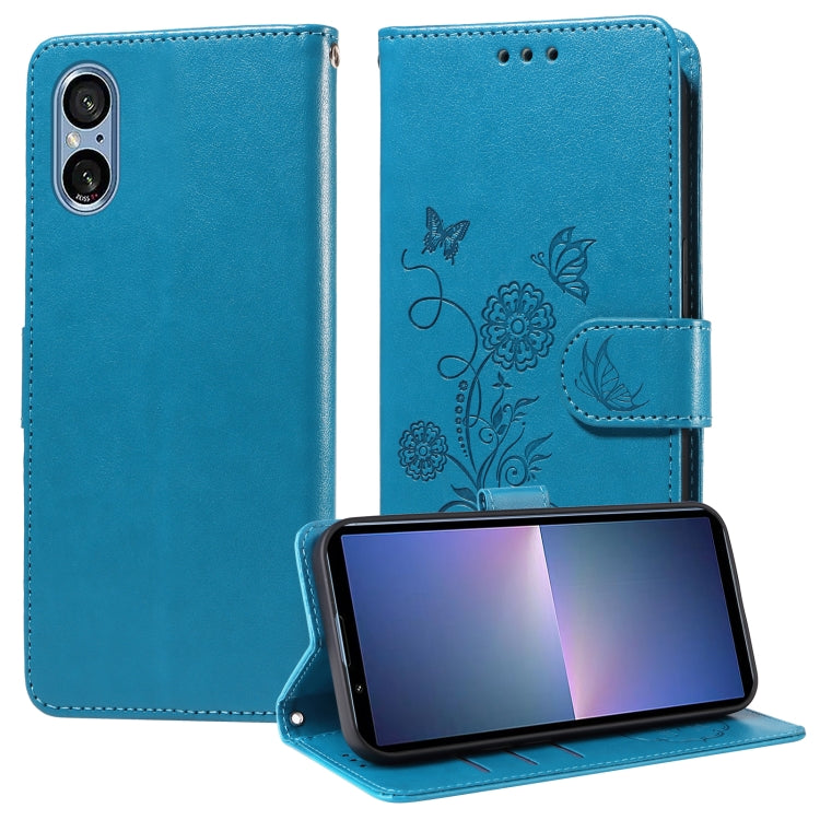 Funda de Cuero Sony Xperia 5 V con Diseño de Mariposas y Flores en Relieve (Azul)