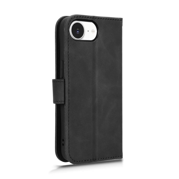 Funda para iPhone 16E de Cuero con Tapa Magnética y Tacto Agradable (Negra)