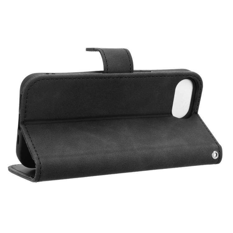Funda para iPhone 16E de Cuero con Tapa Magnética y Tacto Agradable (Negra)
