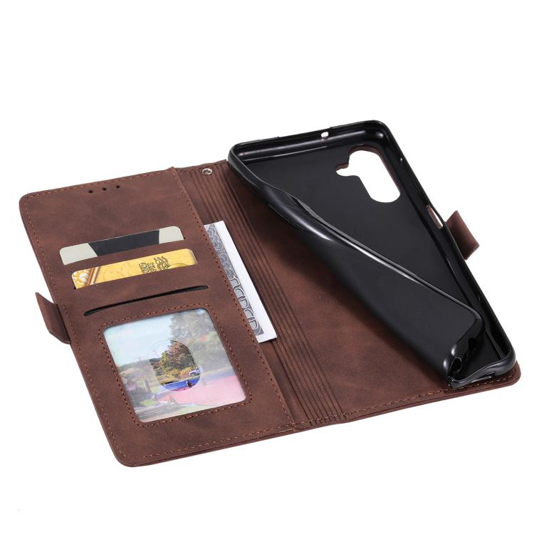 Funda de cuero con tapa horizontal y diseño retro para Samsung Galaxy S25 FE 5G (marrón)