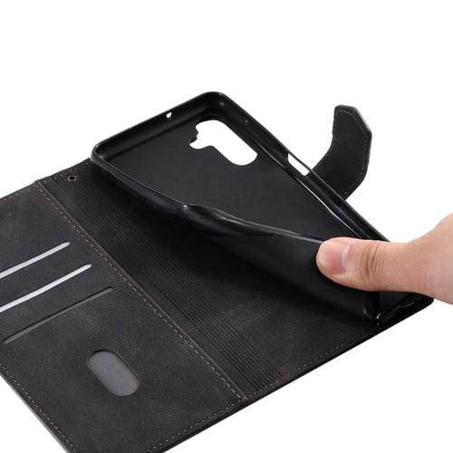 Funda de cuero con relieve TTUDRCH para Samsung Galaxy A17 5G (negra)