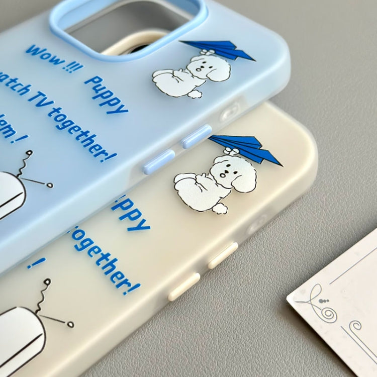 Funda híbrida TPU y PC iPhone 16 Plus Tacto Sedoso (Cachorro Amarillo y Blanco)