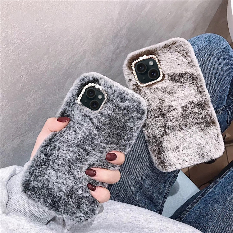 Funda de Teléfono Felpa Color Sólido con Anillo Lente Diamante para iPhone 15 Pro Max (Rosa)