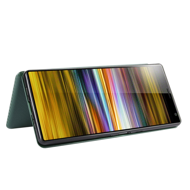 Para Sony Xperia 10 Funda de cuero con tapa magnética horizontal con textura de fibra de carbono TPU + PC + PU con ranura para tarjeta (verde)