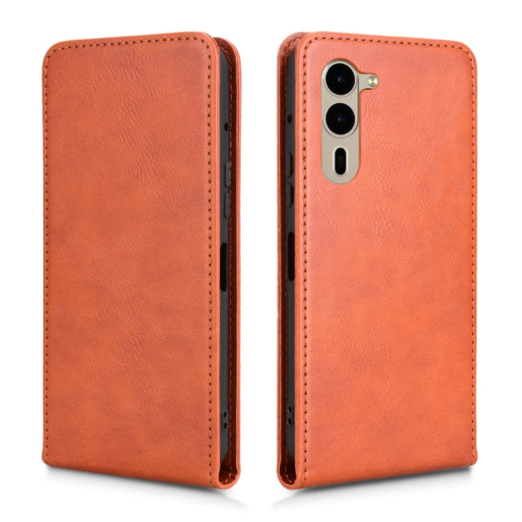 Funda de Cuero para Fujitsu Arrows F-51E We2 Plus con Tapa Vertical Magnética (Marrón)