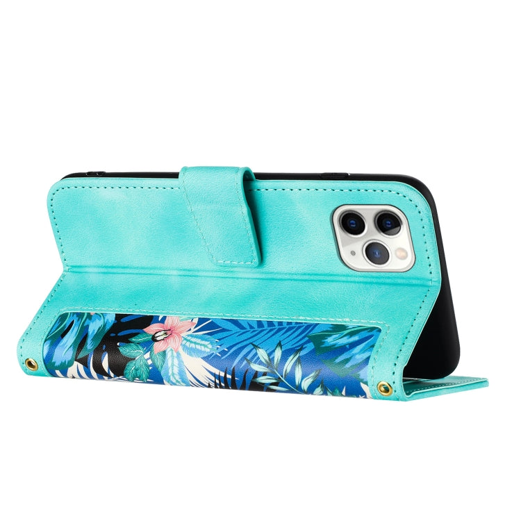 Funda de Cuero para iPhone 11 Pro Max con Estampado Floral y Cordón (Verde)