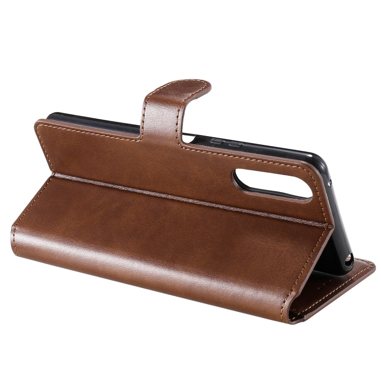 Para Sony Xperia 10 II Classic Calf Texture PU + TPU Funda de cuero con tapa horizontal, con soporte, ranuras para tarjetas y billetera (marrón)