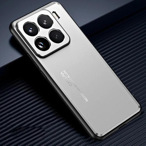 Funda De Metal Esmerilado Para Teléfono Xiaomi 15 Pro (Plateada)