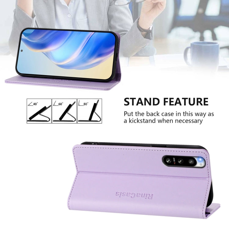 Funda de Cuero con Doble Pliegue y Succión Magnética RFID para Sony Xperia 5 IV RC01 (Morado Claro)