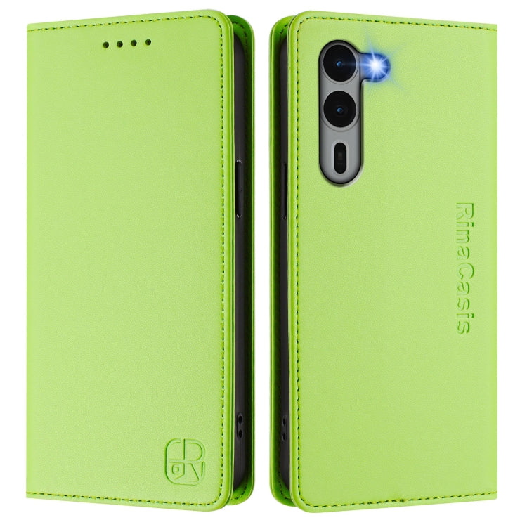 Funda de Cuero Rfid para Fujitsu Arrows We2 Plus / F-51E Rc01 con Doble Pliegue y Succión Magnética (Verde Hierba)