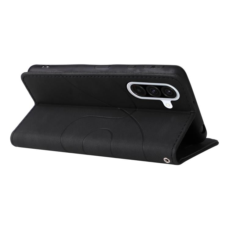 Funda de cuero con tapa y dos colores para Samsung Galaxy A36 5G / M56 5G (negra)
