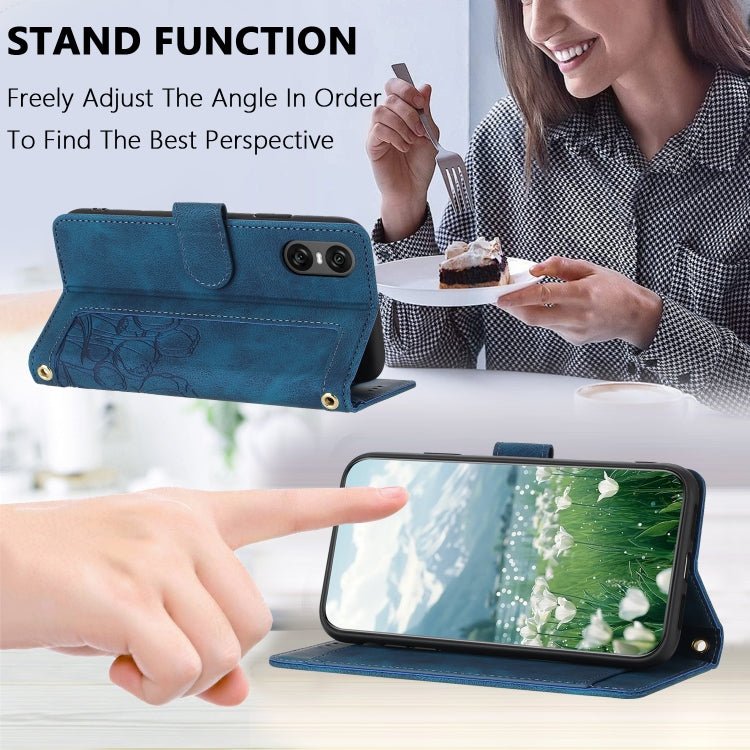 Funda de Cuero con Relieve de Tulipanes para Sony Xperia 10 Vi con Cordón (Azul)