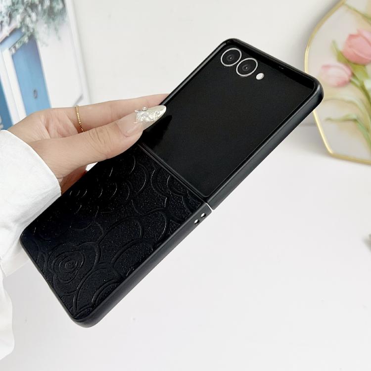 Funda protectora con estampado de camelia para Samsung Galaxy Z Flip7 5G (blanca)