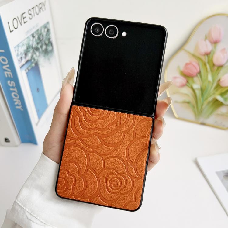 Funda protectora con estampado de camelia para Samsung Galaxy Z Flip7 5G (naranja)